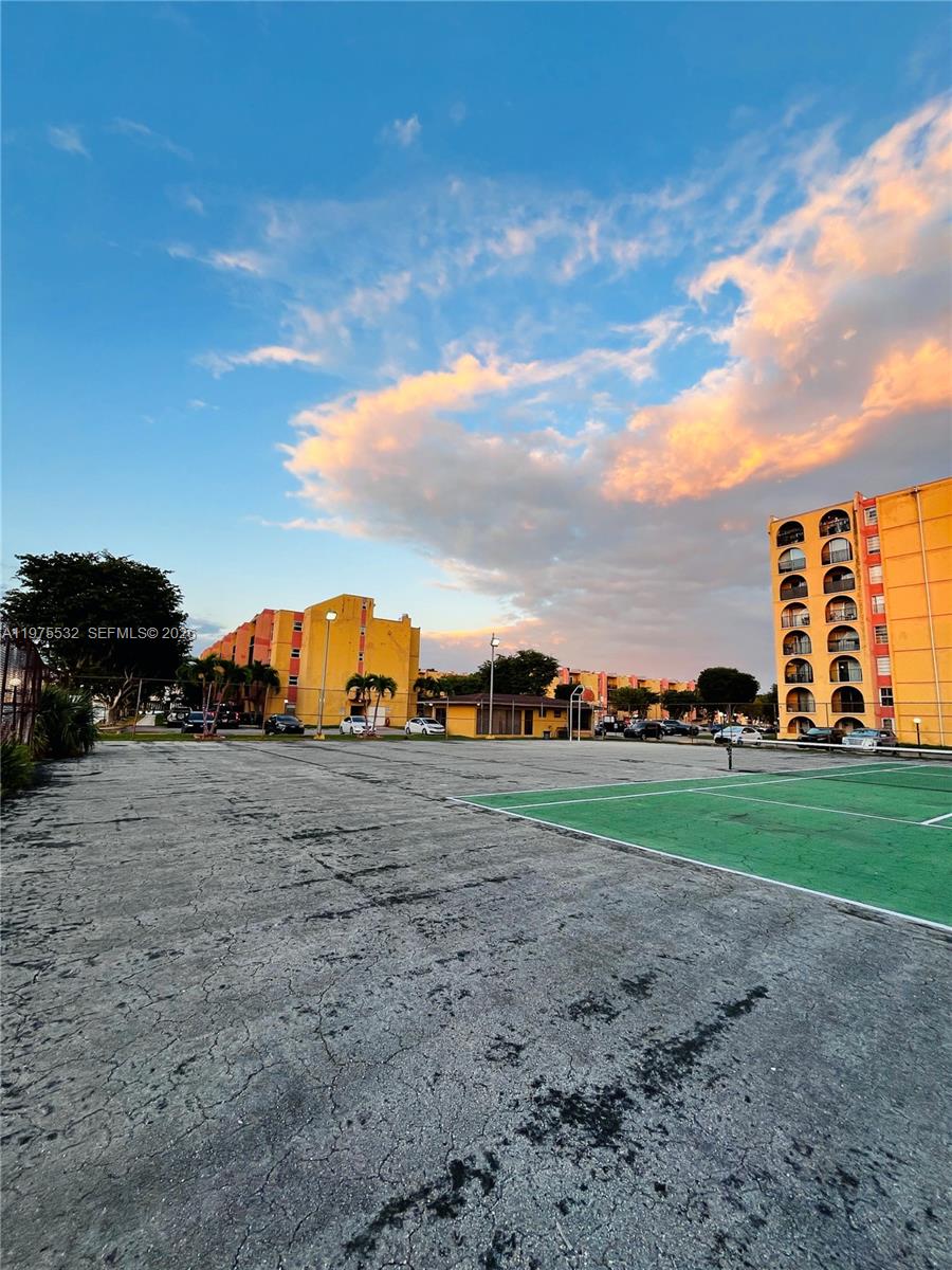 4721 NW 7th St #102-12 Miami, FL 33126