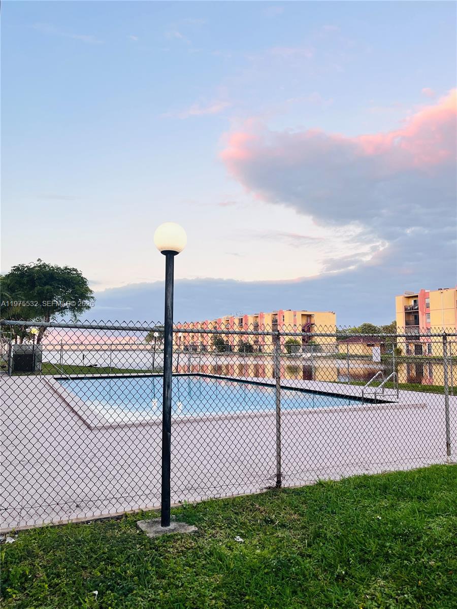 4721 NW 7th St #102-12 Miami, FL 33126