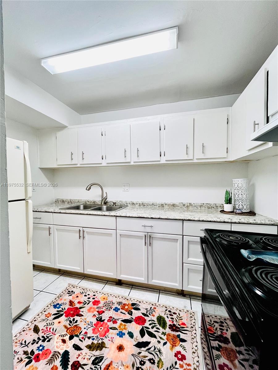 4721 NW 7th St #102-12 Miami, FL 33126