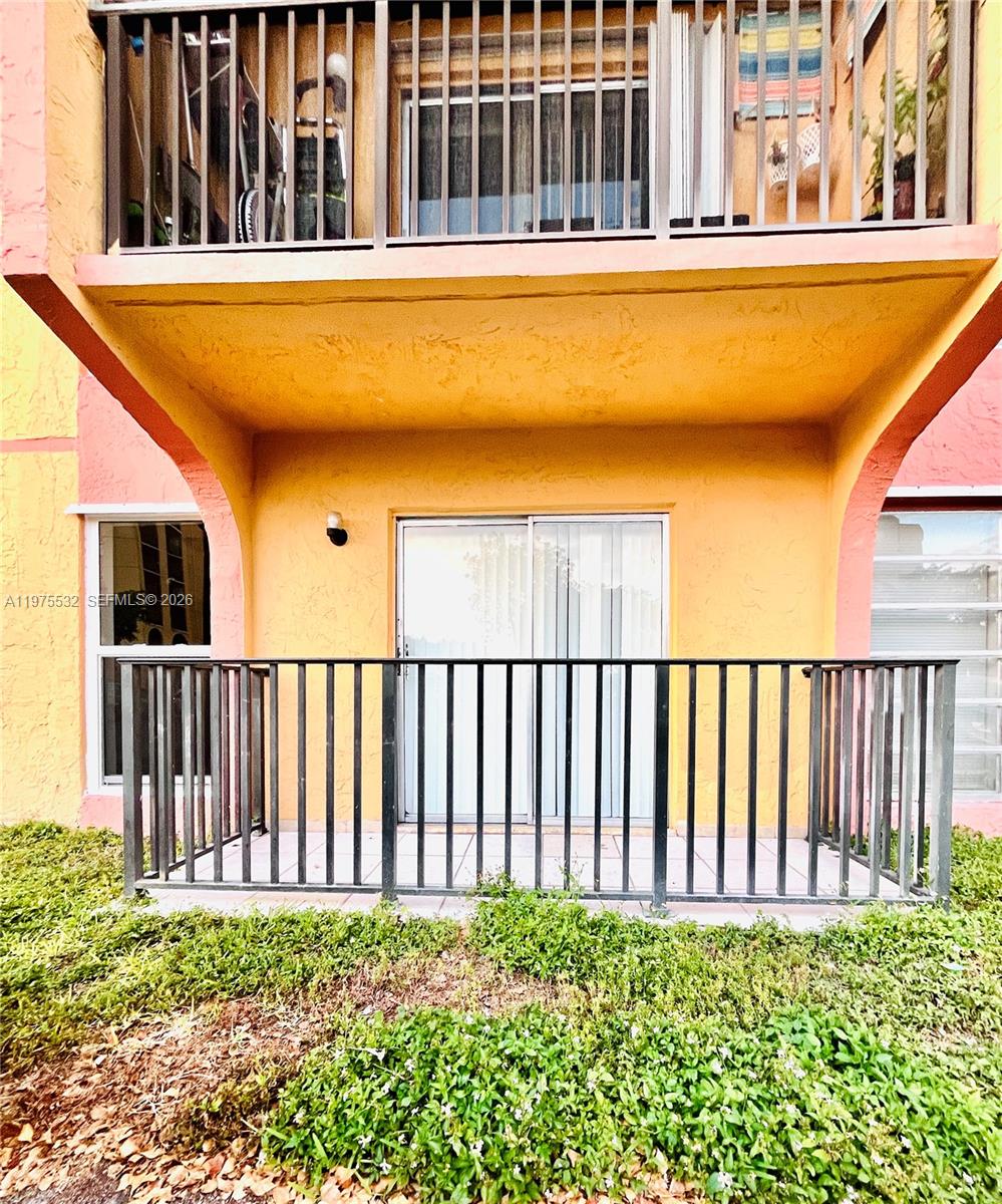 4721 NW 7th St #102-12 Miami, FL 33126