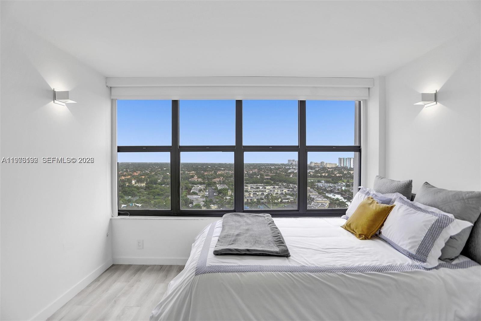 2500 Parkview Dr #1912 Hallandale Beach, FL 33009