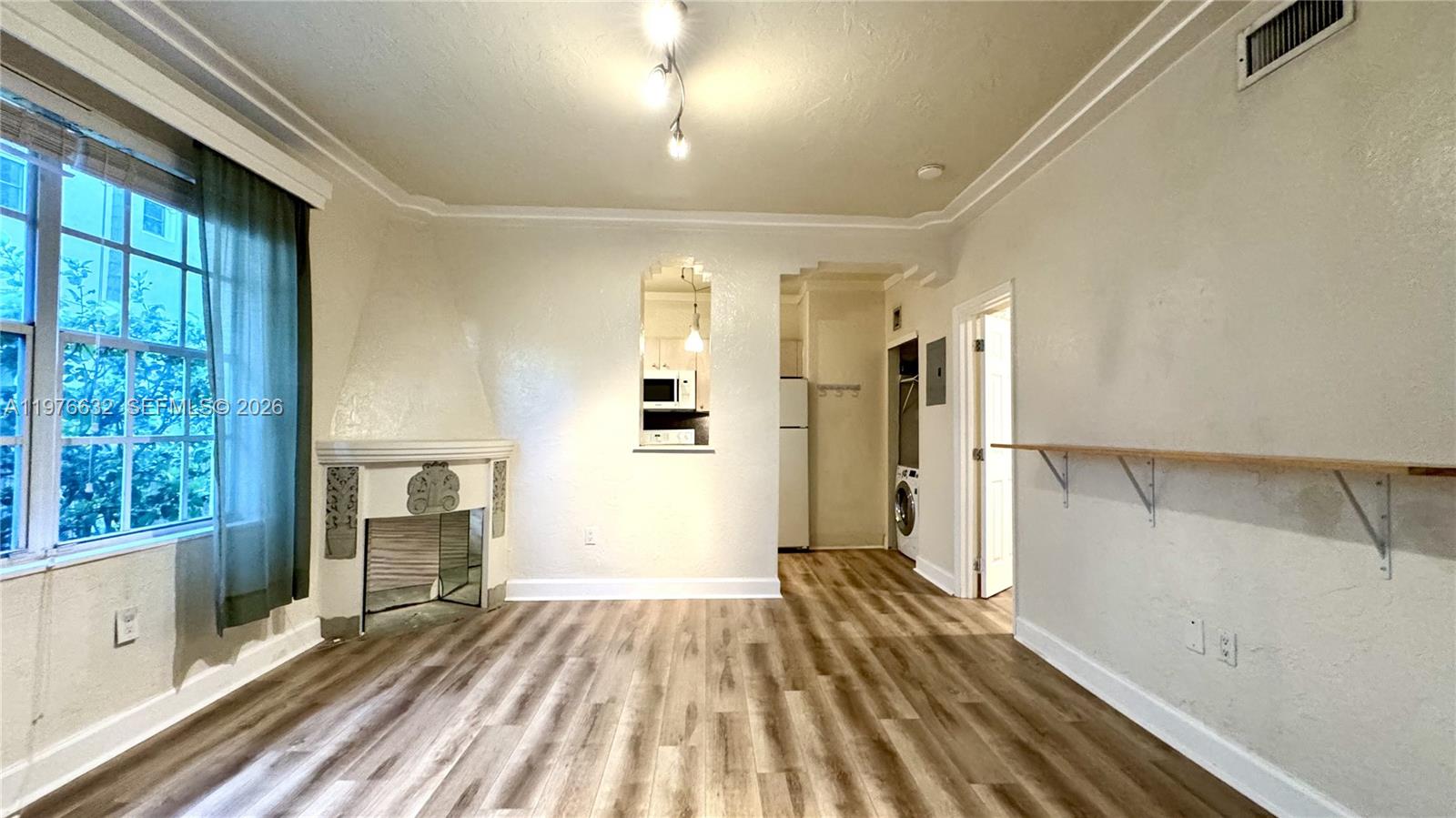 1335 Pennsylvania Ave #3