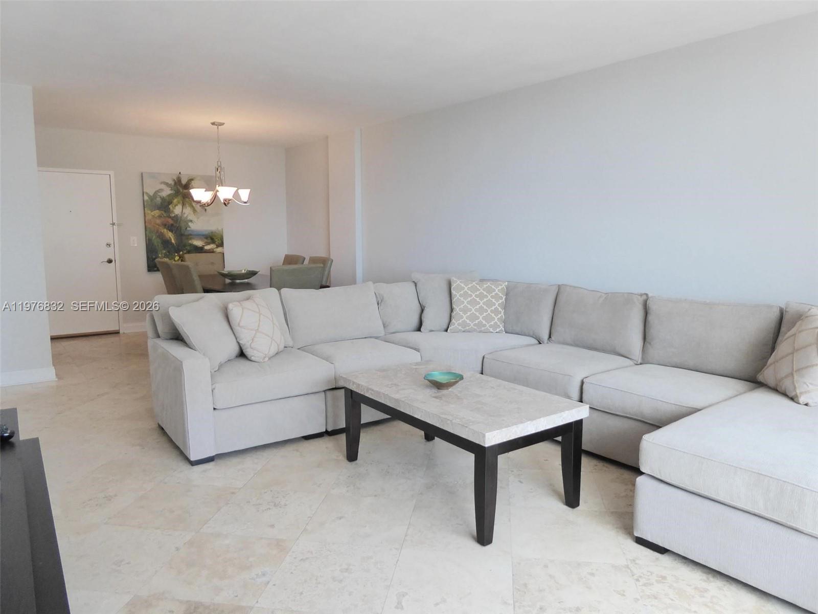 800 West Ave #818 Miami Beach, FL 33139
