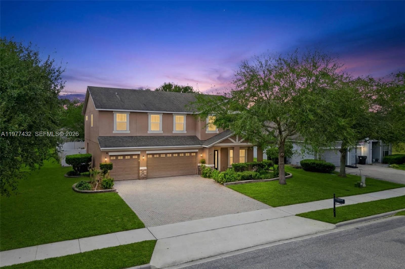 2502 Woodside Rdg Dr Other, FL 32712