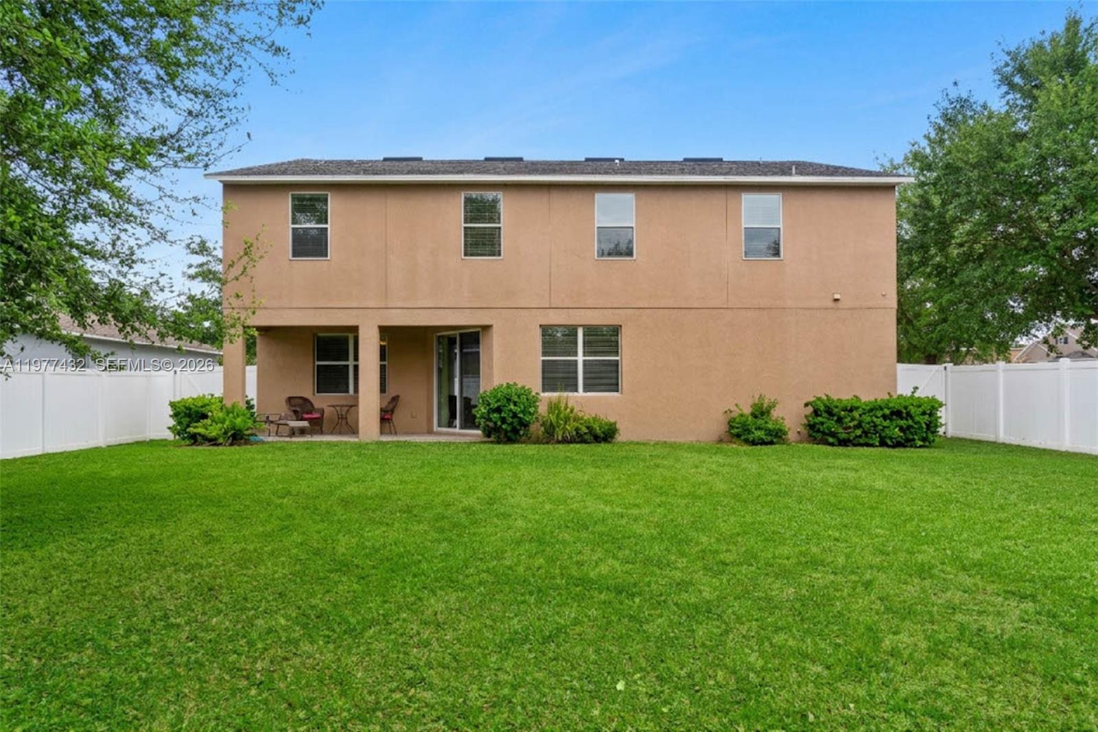 2502 Woodside Rdg Dr Other, FL 32712