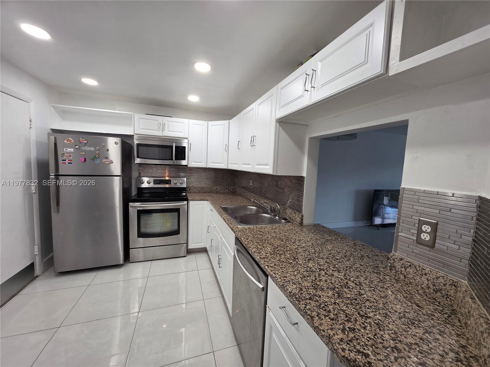 1351 NE 191st St #E420