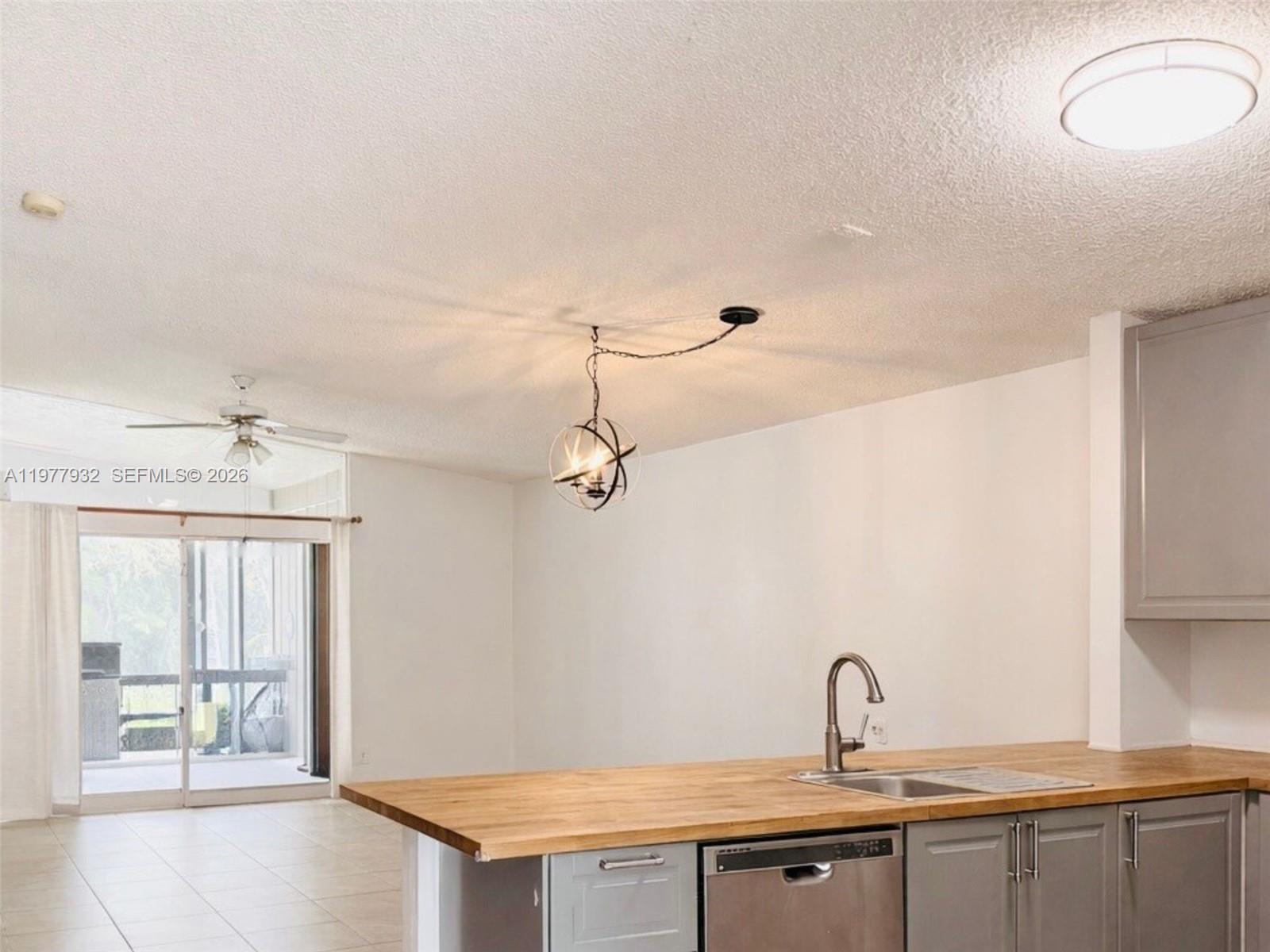 614 Woodgate Cir #C Sunrise, FL 33326