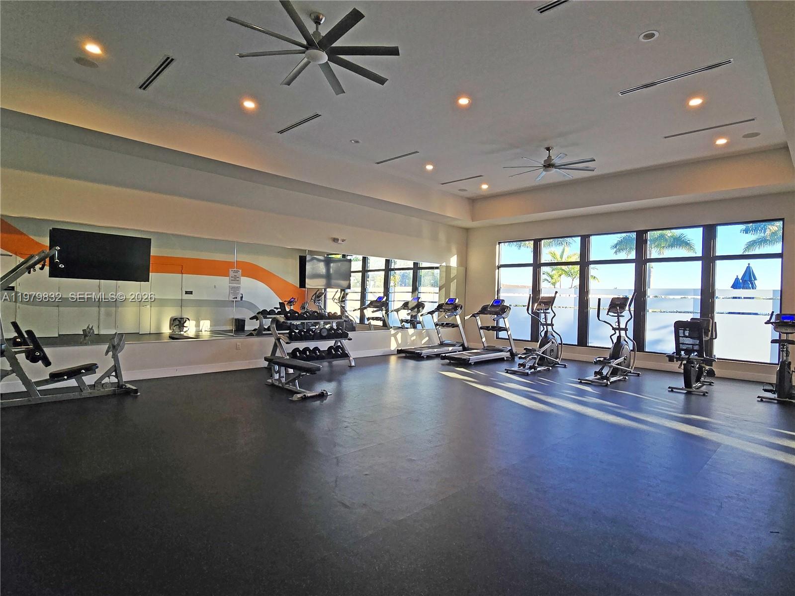 21089 NE 8th Ave #21089 Miami, FL 33179