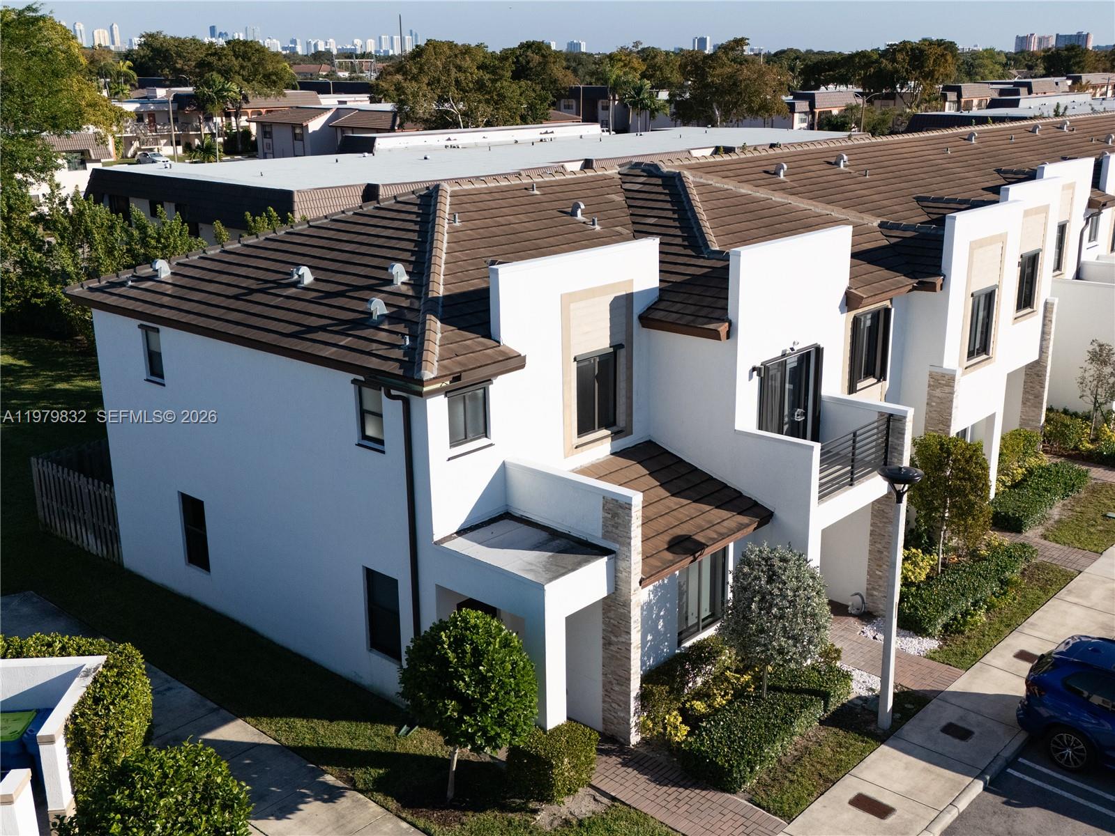 21089 NE 8th Ave #21089 Miami, FL 33179