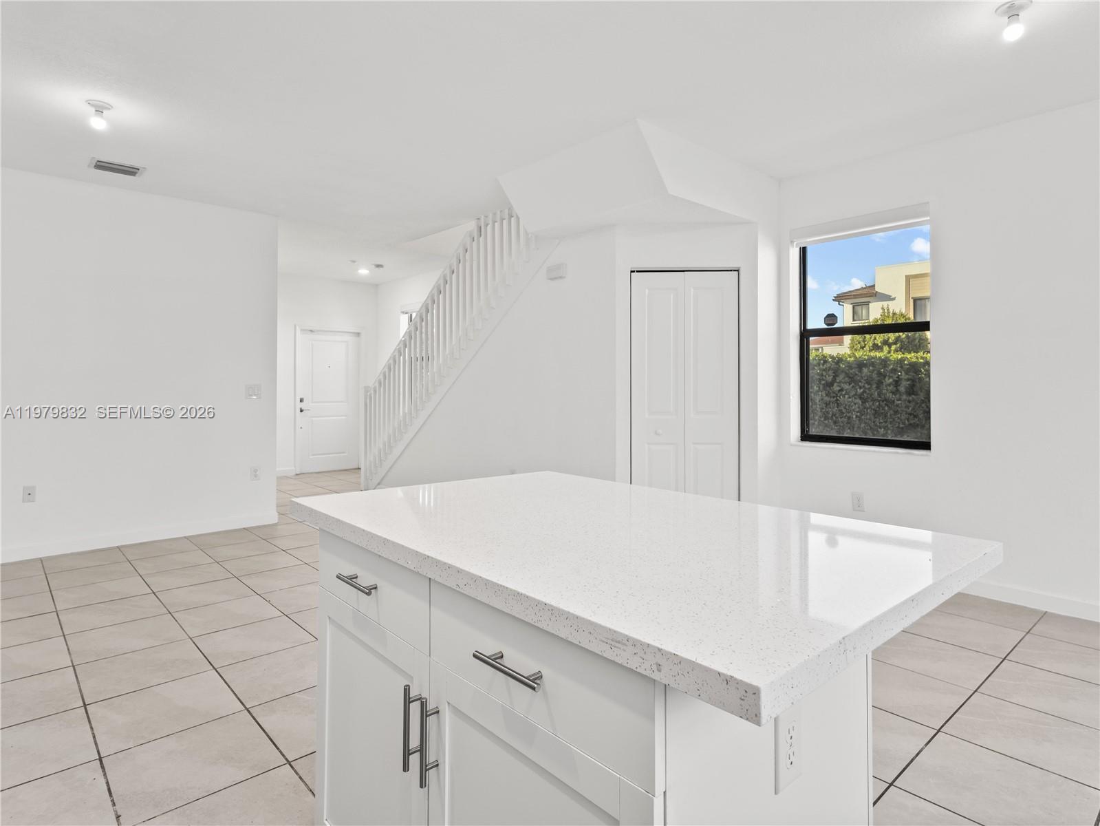 21089 NE 8th Ave #21089 Miami, FL 33179