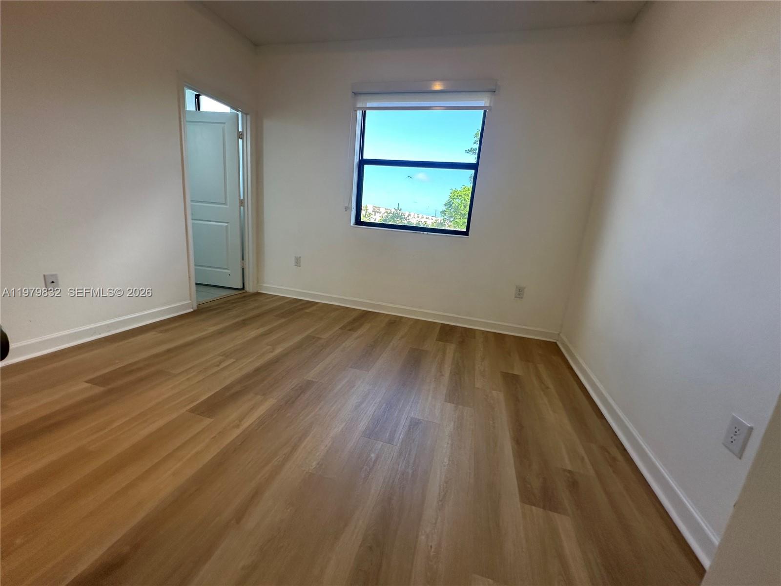 21089 NE 8th Ave #21089 Miami, FL 33179