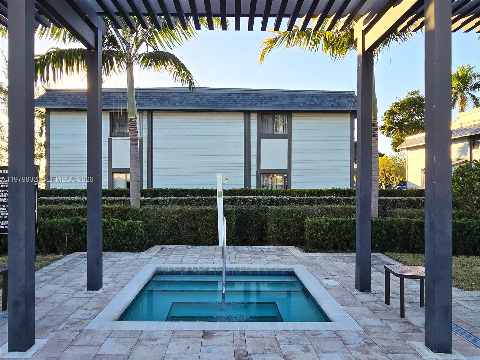 21089 NE 8th Ave #21089 Miami, FL 33179