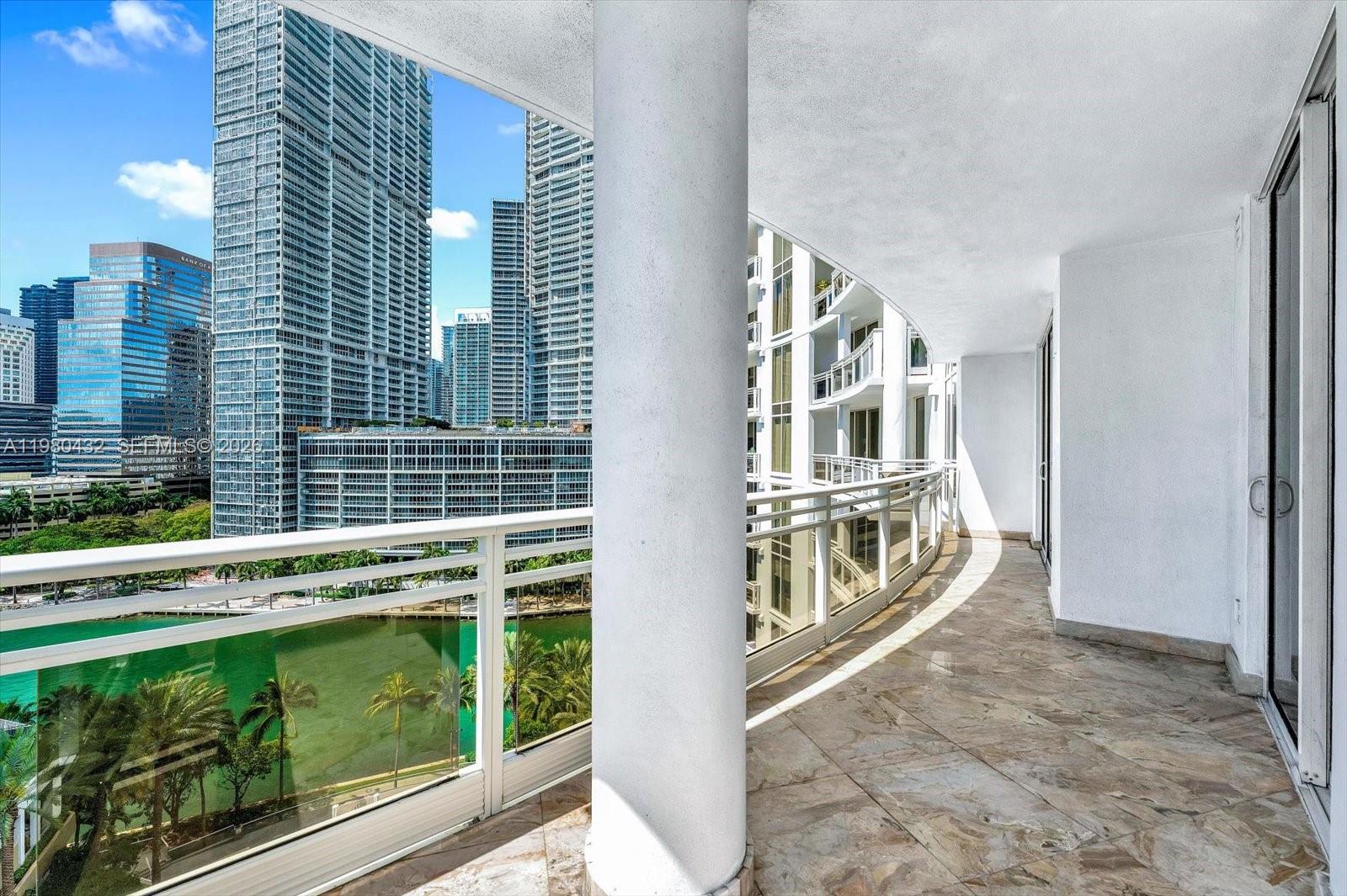 901 Brickell Key Blvd #1409 Miami, FL 33131