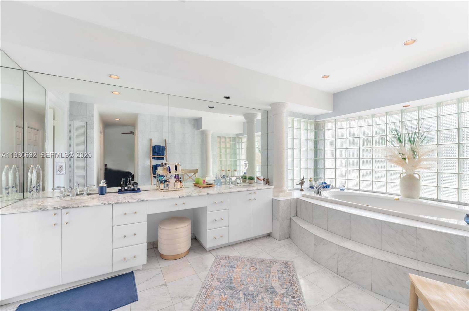 16701 SW 84th Ct Palmetto Bay, FL 33157