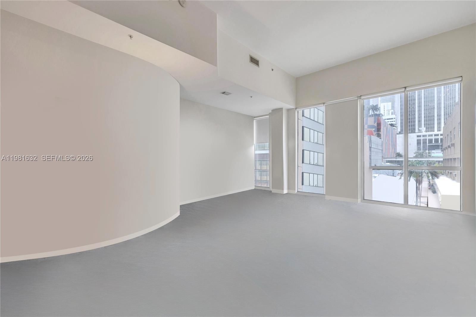 253 NE 2nd St #220 Miami, FL 33132