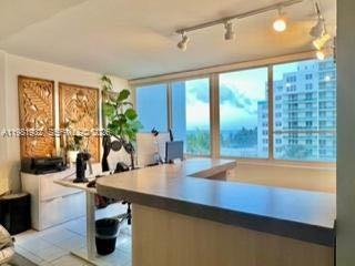 5005 Collins Ave #518 Miami Beach, FL 33140