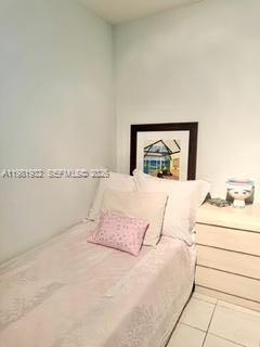 5005 Collins Ave #518 Miami Beach, FL 33140