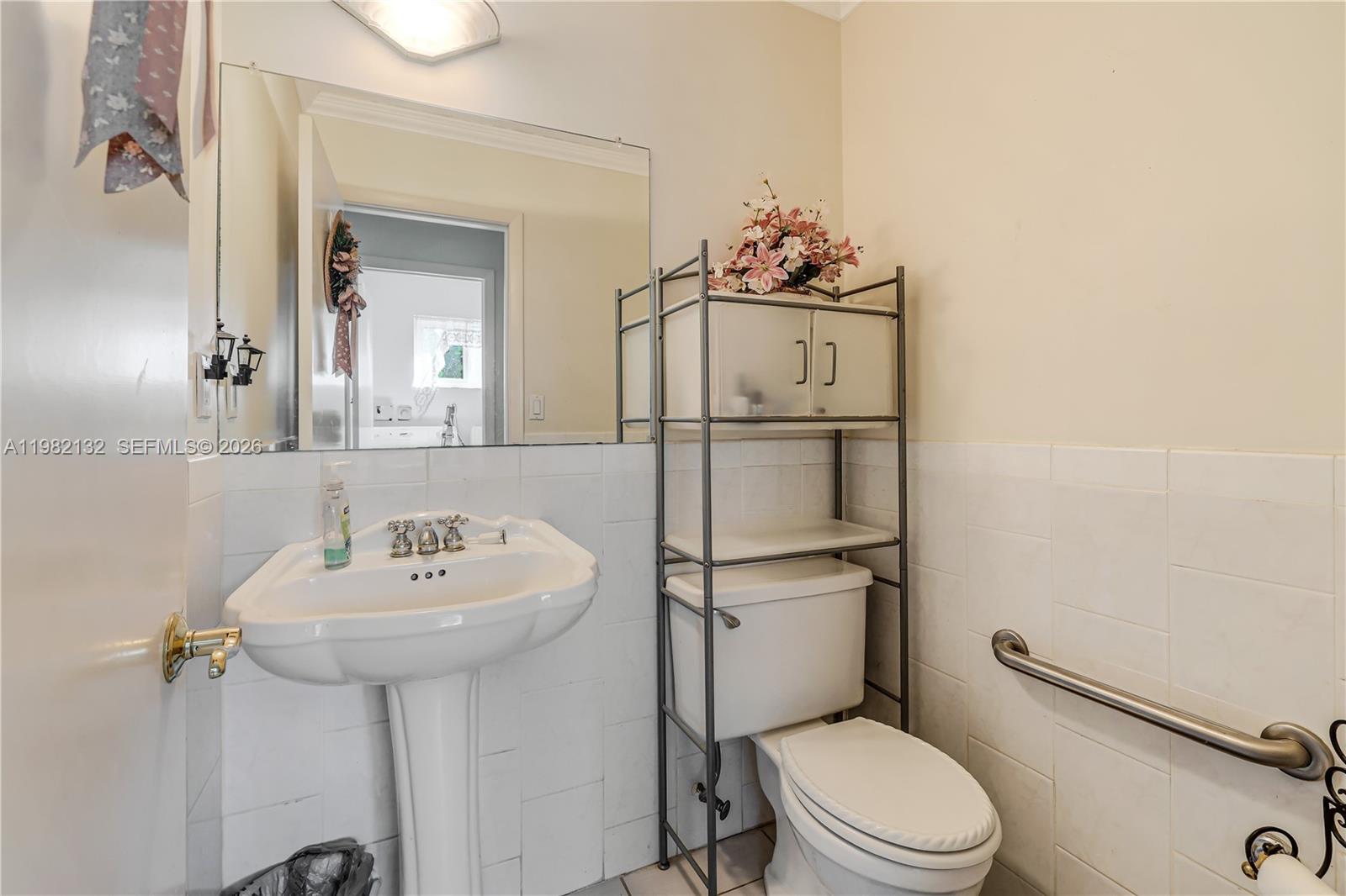 11541 SW 100th St Miami, FL 33176