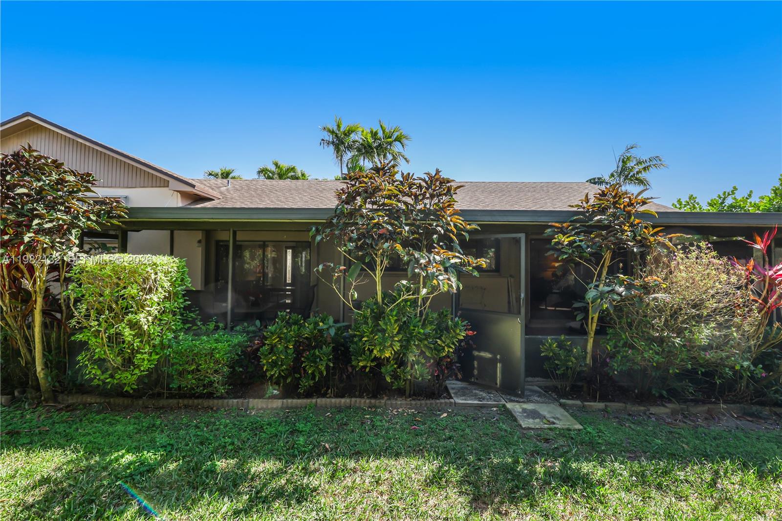 11541 SW 100th St Miami, FL 33176