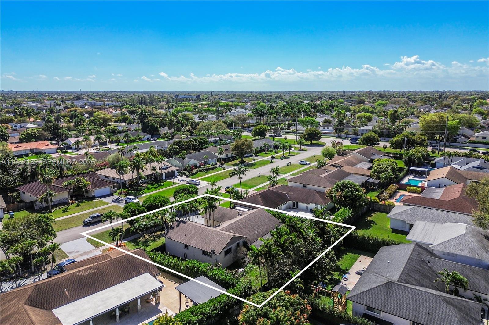 11541 SW 100th St Miami, FL 33176