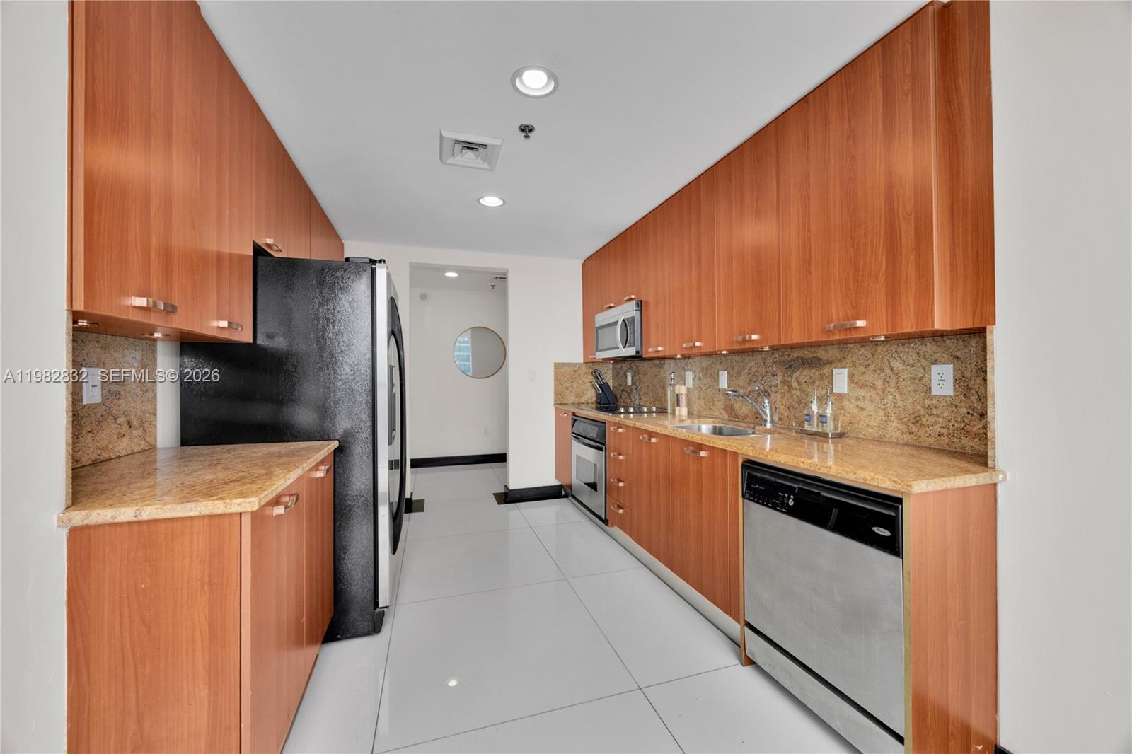 1395 Brickell Ave #3404 Miami, FL 33131
