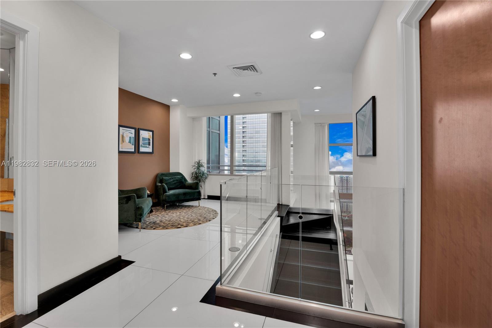 1395 Brickell Ave #3404 Miami, FL 33131