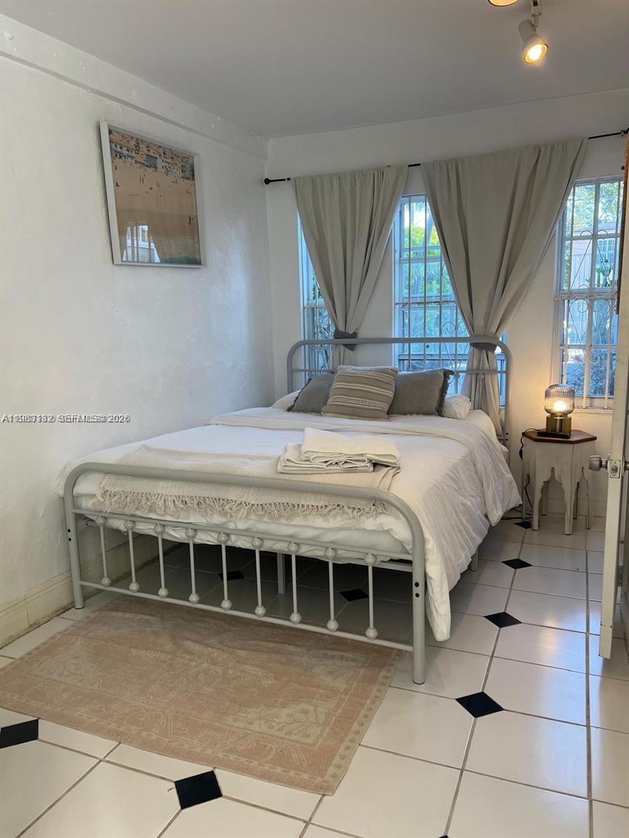 551 NE 69th St #1&2 Miami, FL 33138