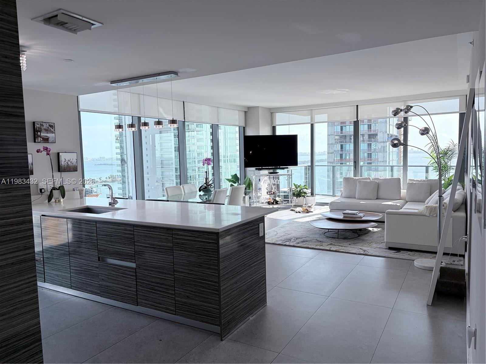 460 NE 28th St #2001 Miami, FL 33137