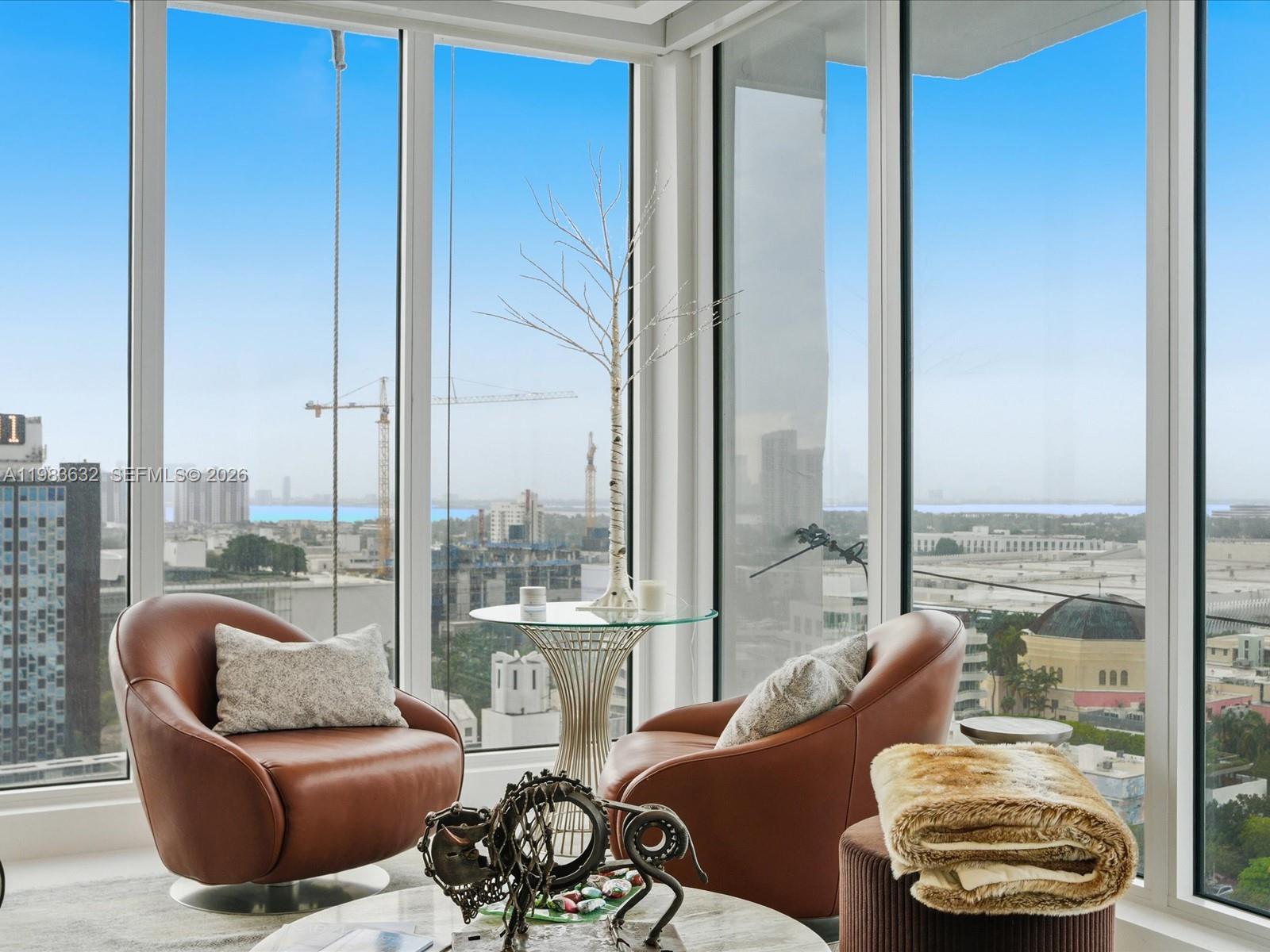 100 Lincoln Rd #PH10 Miami Beach, FL 33139