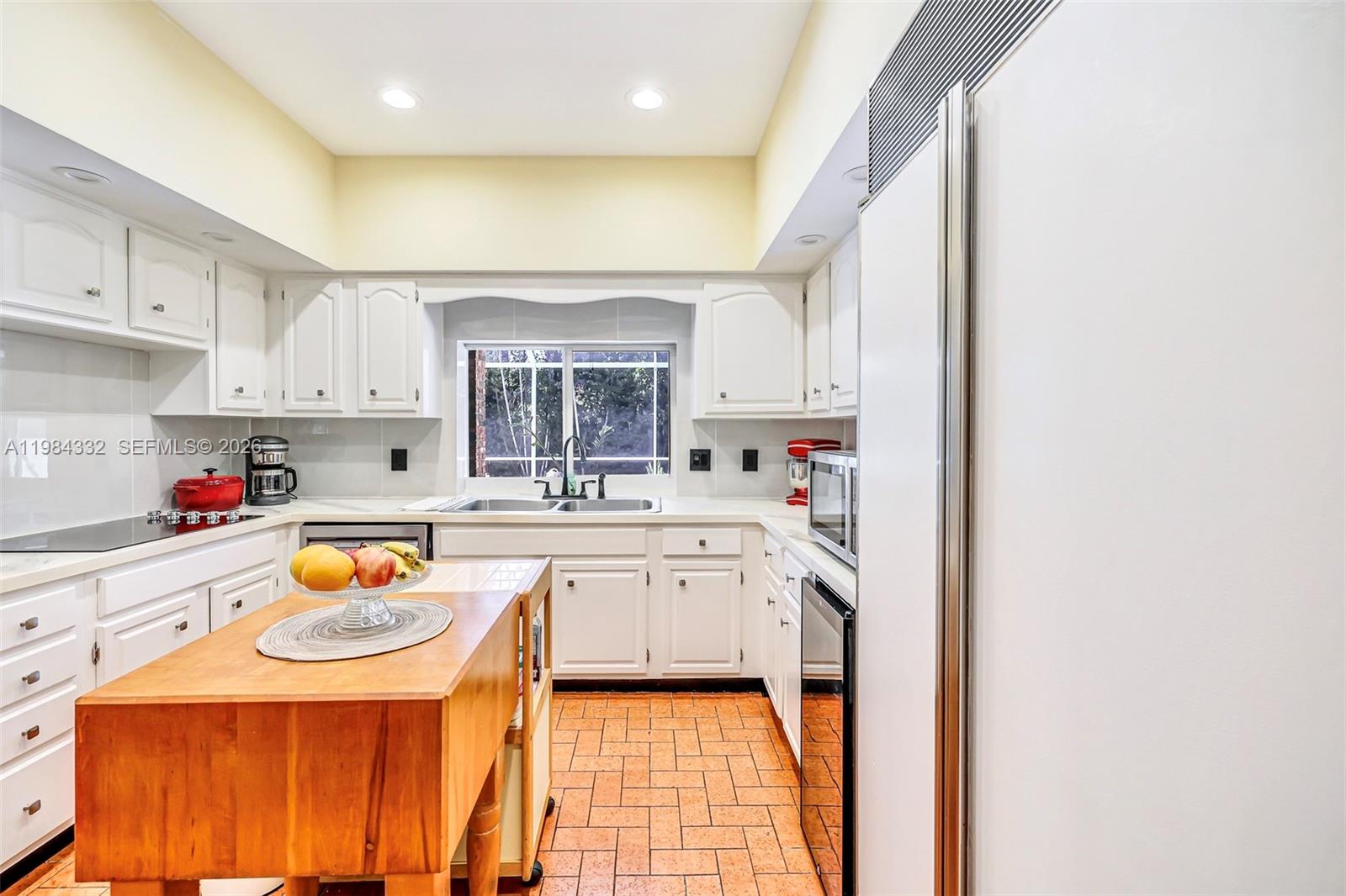 1800 Miami Ave Miami Springs, FL 33166