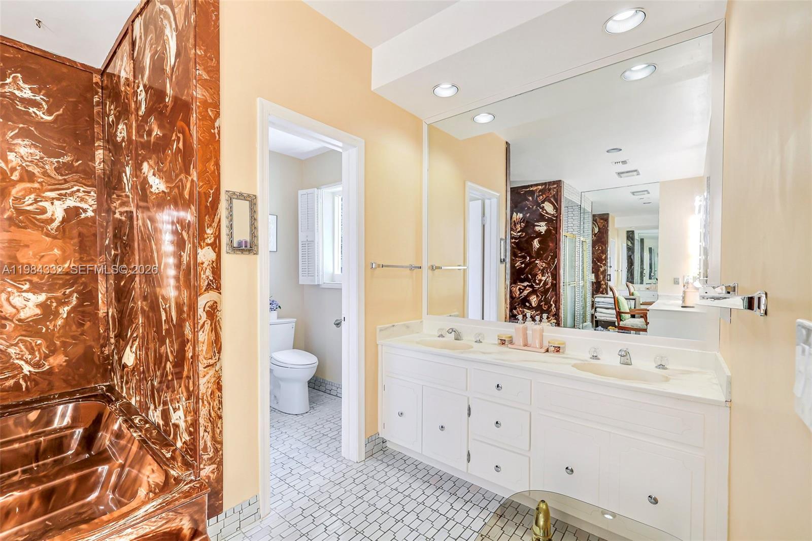 1800 Miami Ave Miami Springs, FL 33166