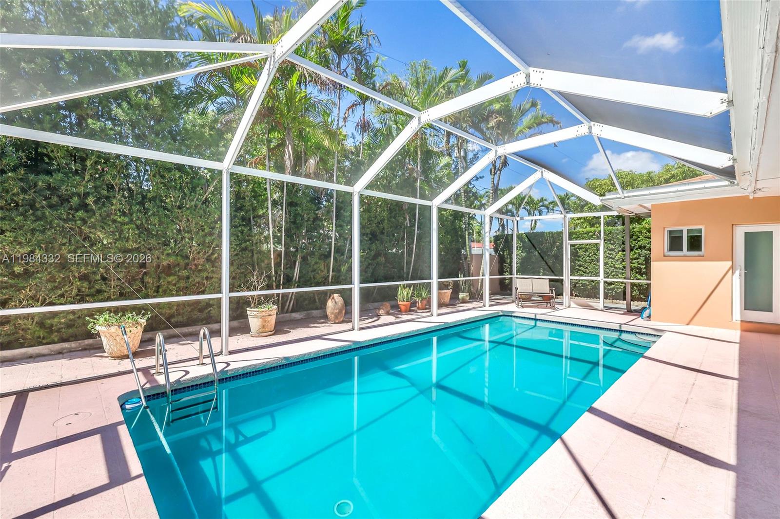 1800 Miami Ave Miami Springs, FL 33166