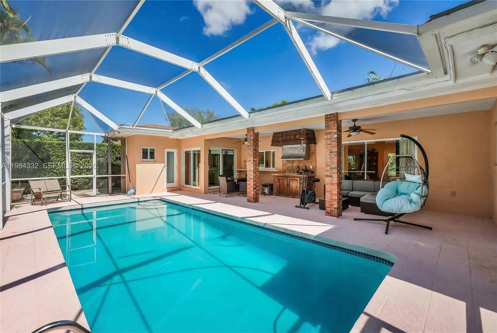 1800 Miami Ave Miami Springs, FL 33166