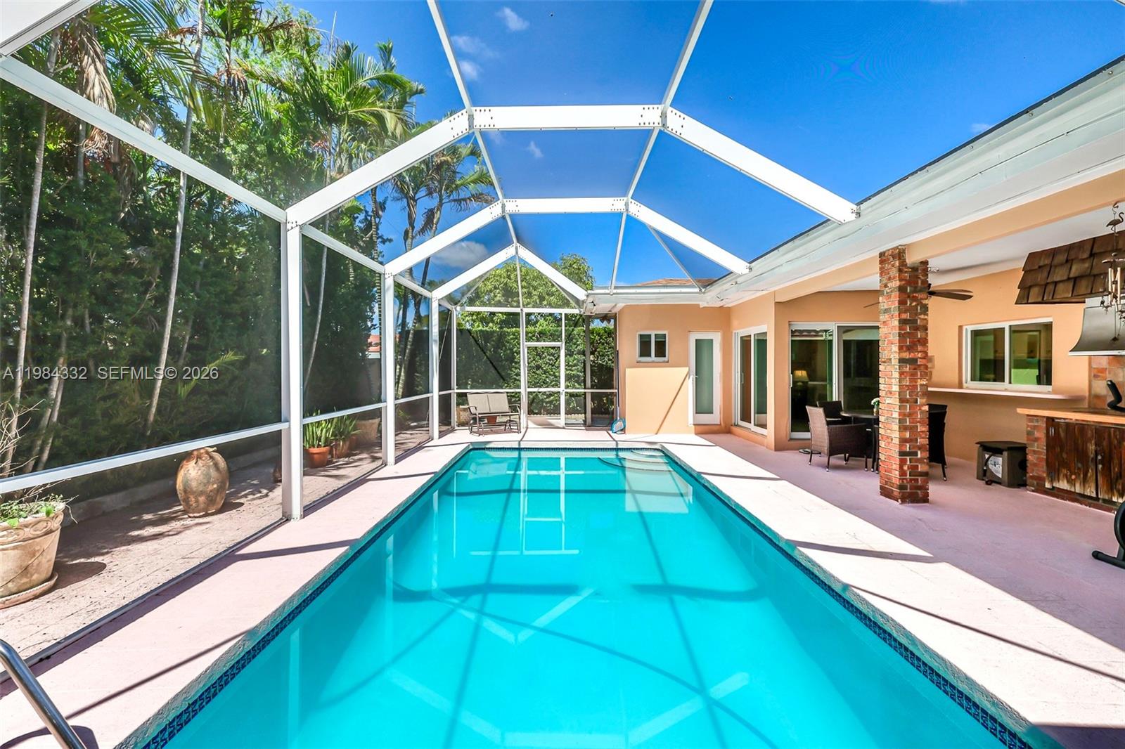 1800 Miami Ave Miami Springs, FL 33166