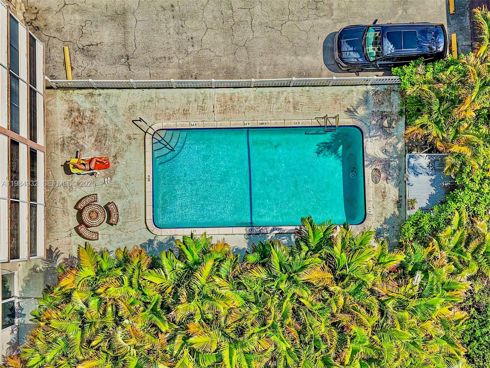 1830 Dixieanna St #102 Hollywood, FL 33020