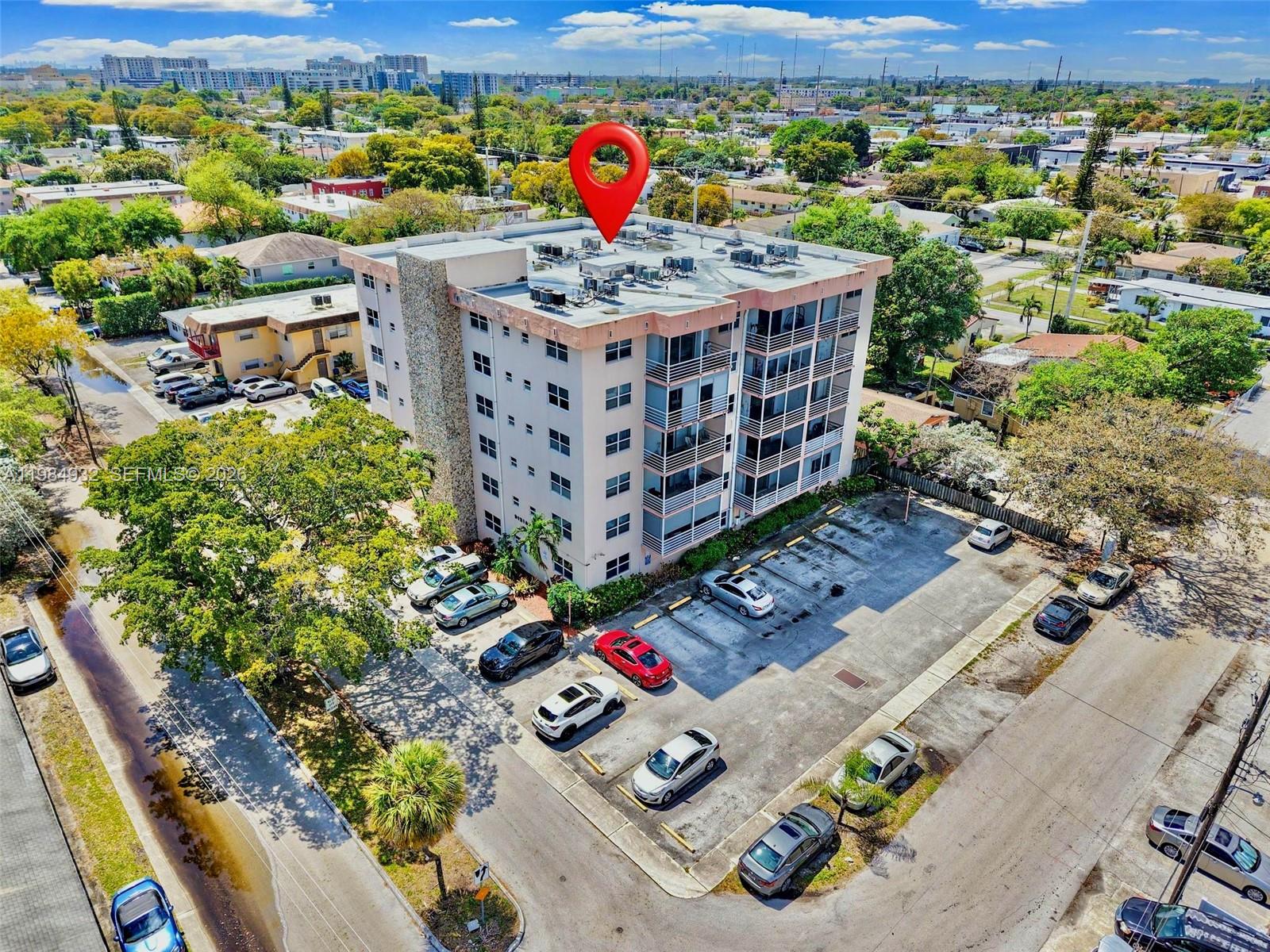 1830 Dixieanna St #102 Hollywood, FL 33020