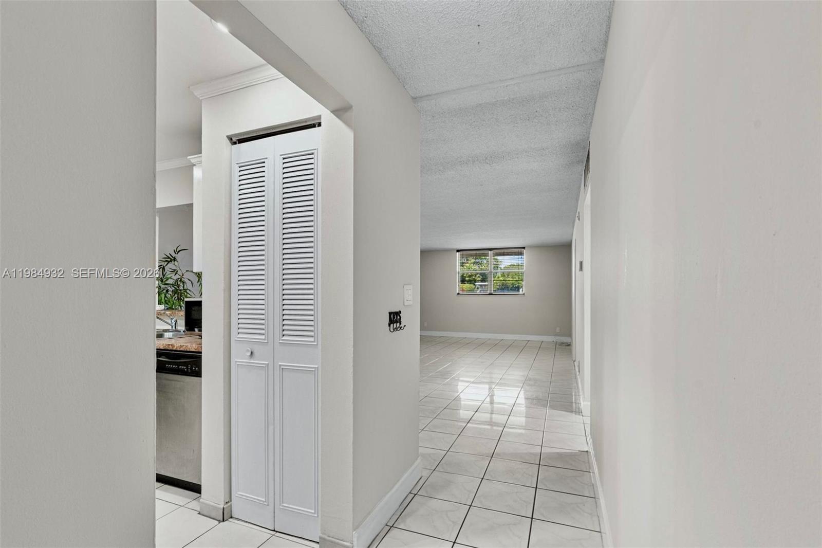 1830 Dixieanna St #102 Hollywood, FL 33020