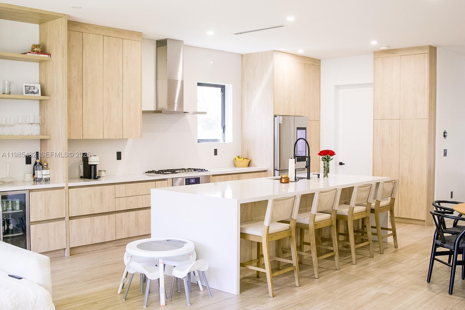 6200 SW 57th Dr South Miami, FL 33143