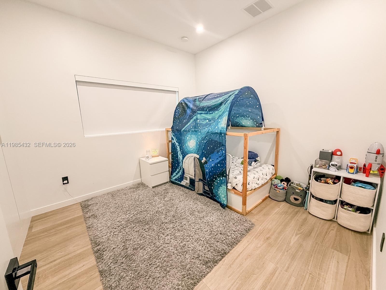 6200 SW 57th Dr South Miami, FL 33143