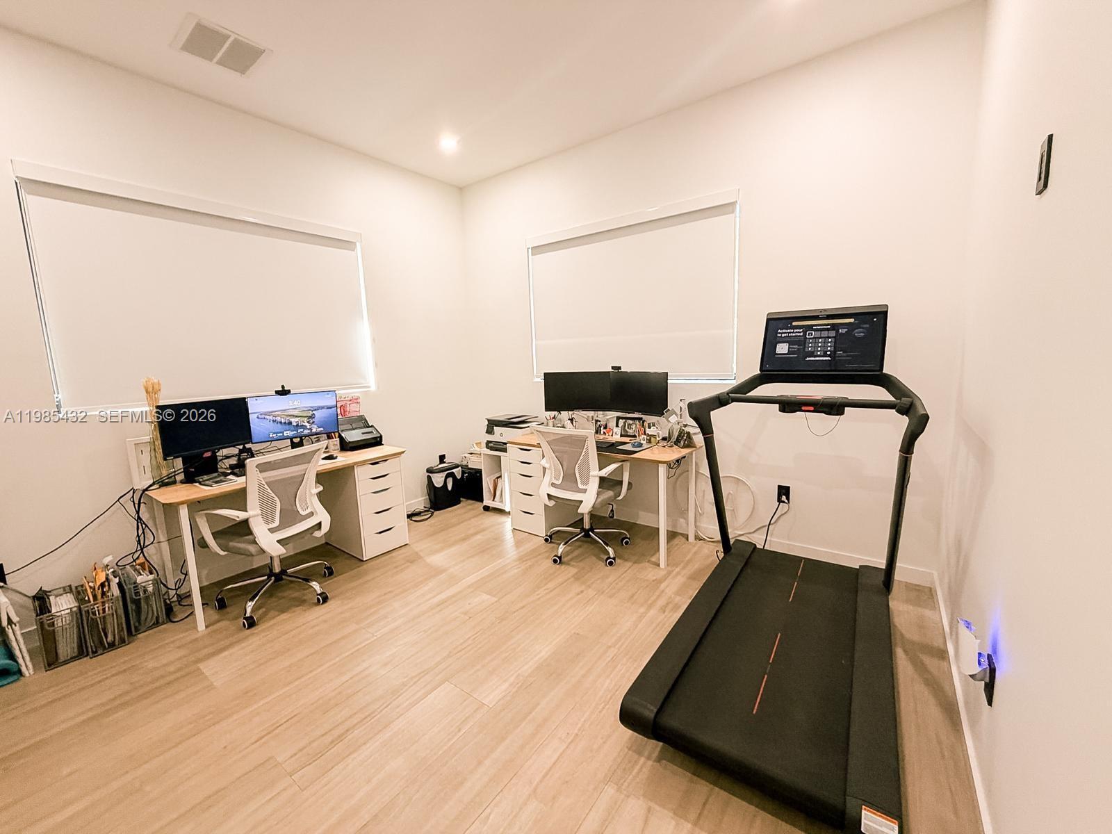 6200 SW 57th Dr South Miami, FL 33143