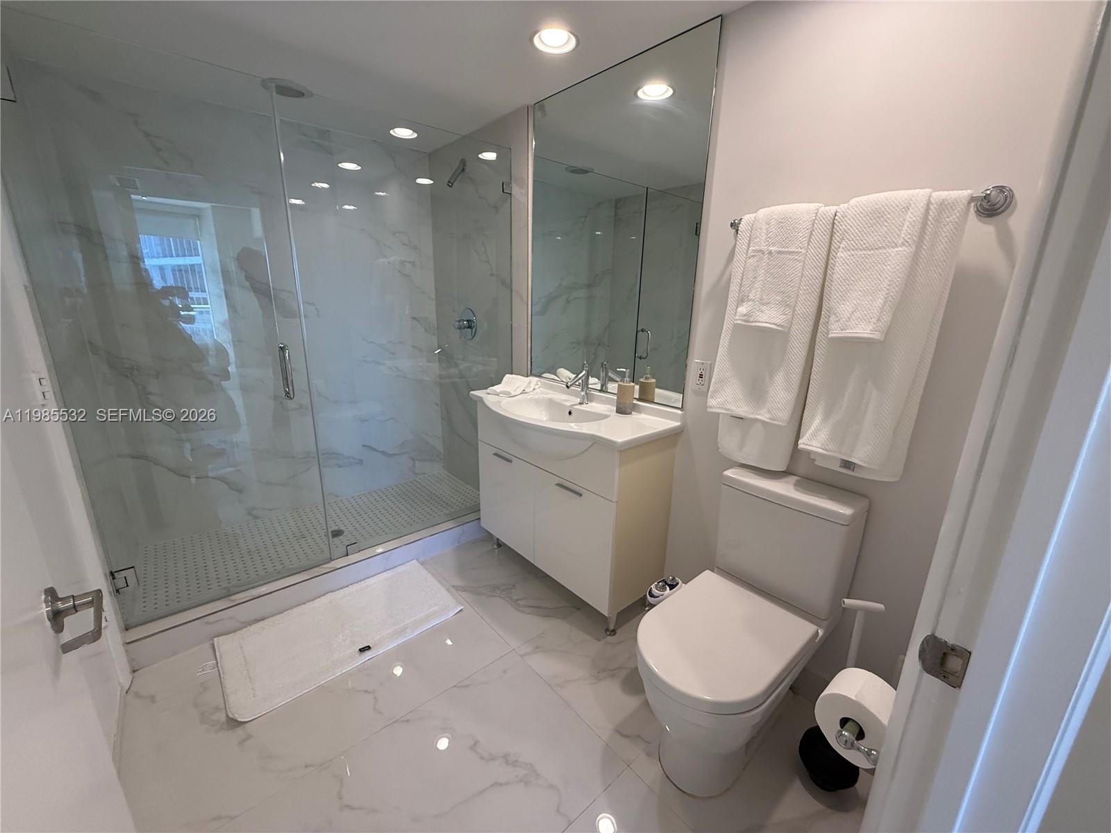 image Icon Brickell I10