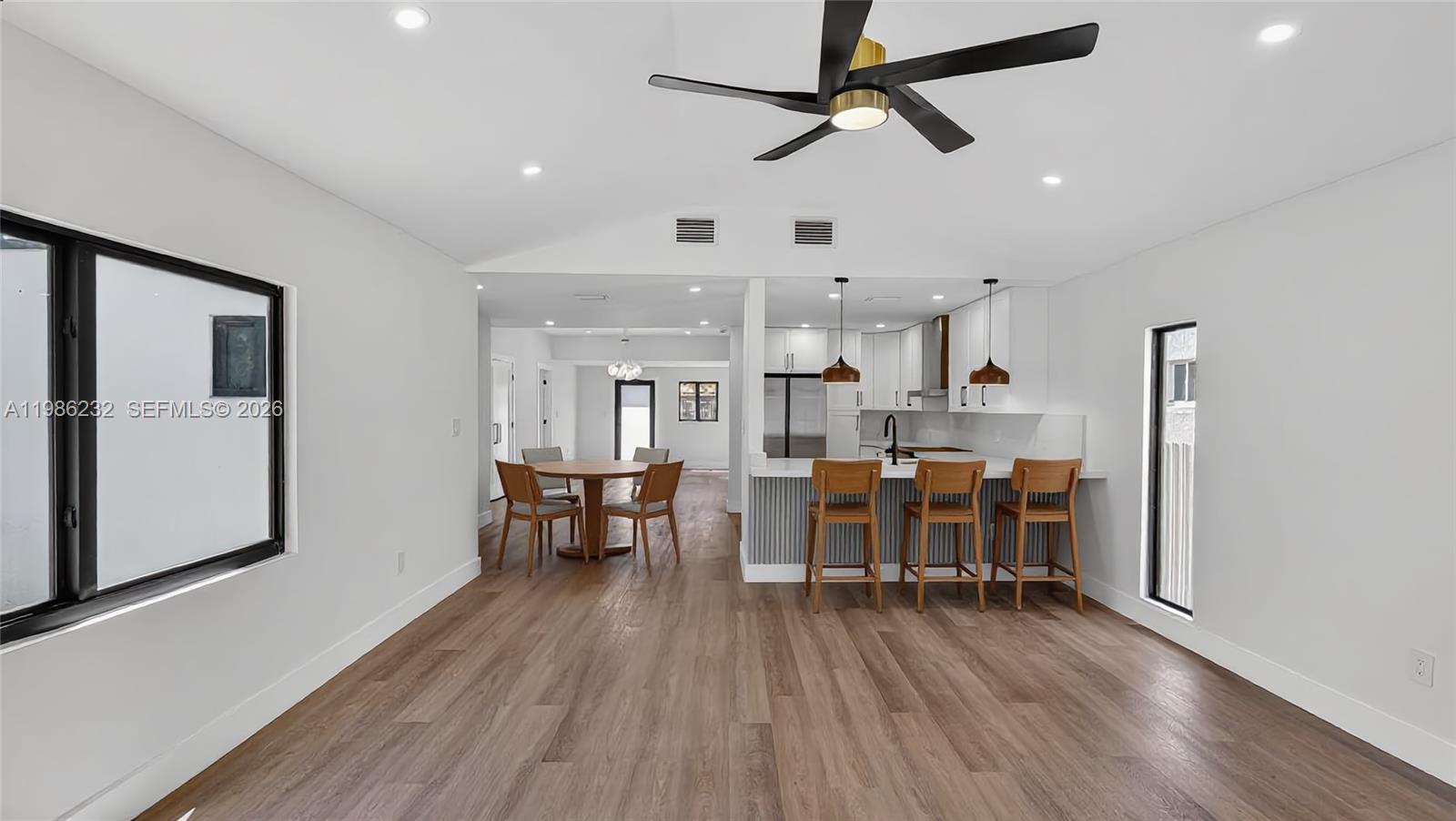 3135 SW 7th St Miami, FL 33135