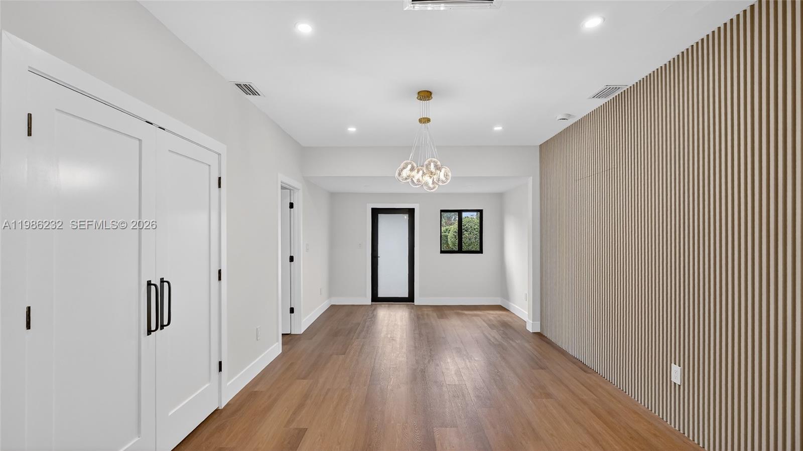 3135 SW 7th St Miami, FL 33135