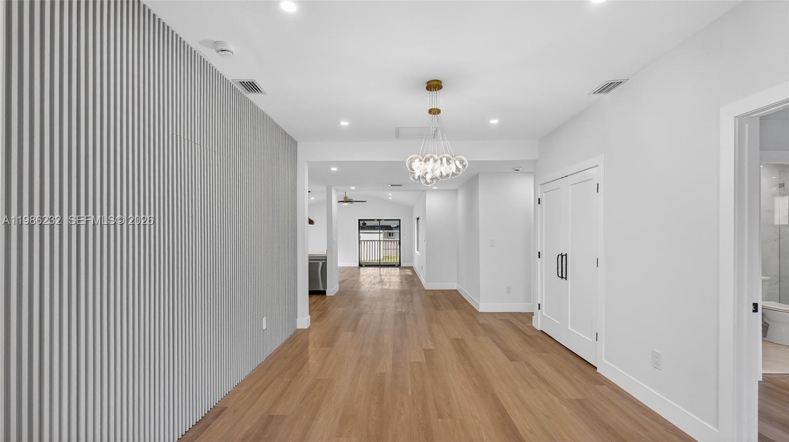 3135 SW 7th St Miami, FL 33135