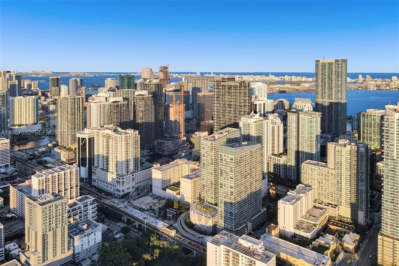 image Axis on Brickell North25