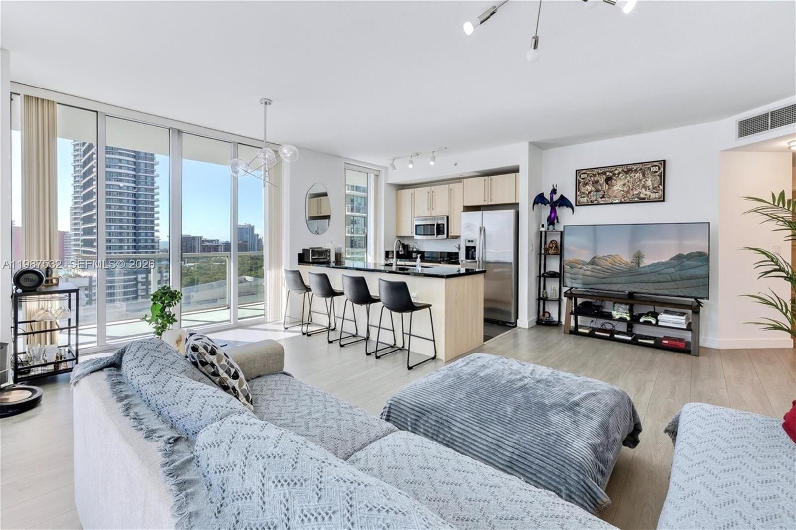 image Axis on Brickell North2