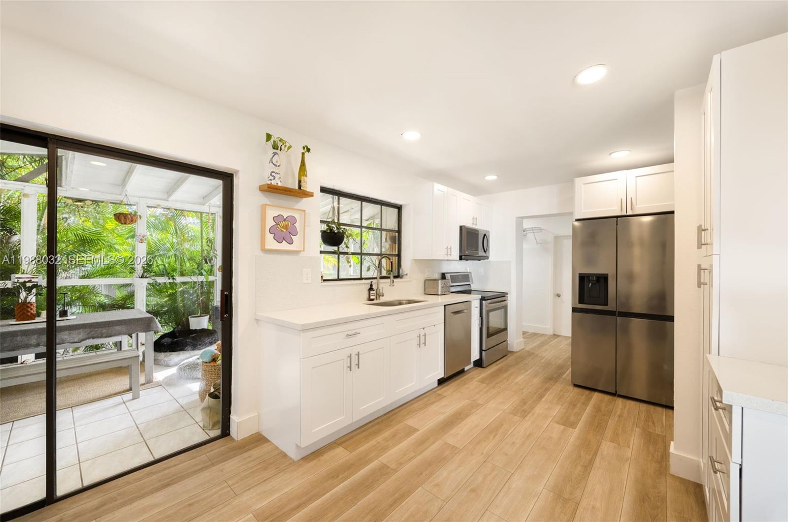 16341 SW 104th Ave Miami, FL 33157