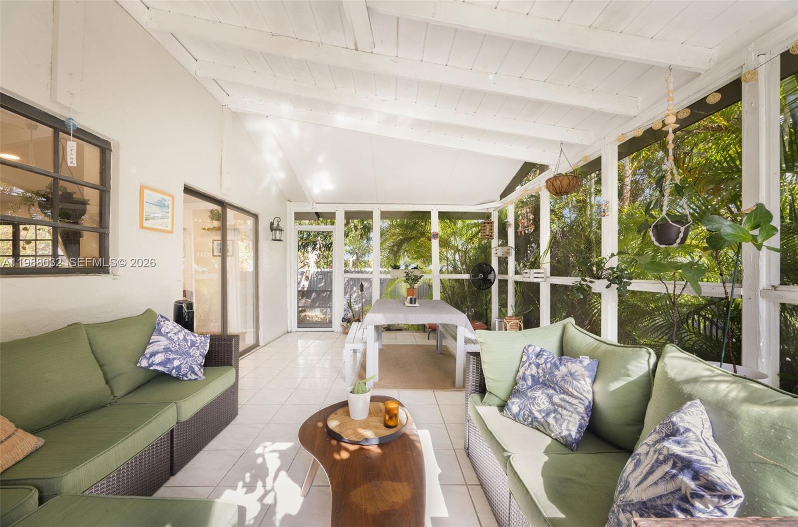 16341 SW 104th Ave Miami, FL 33157