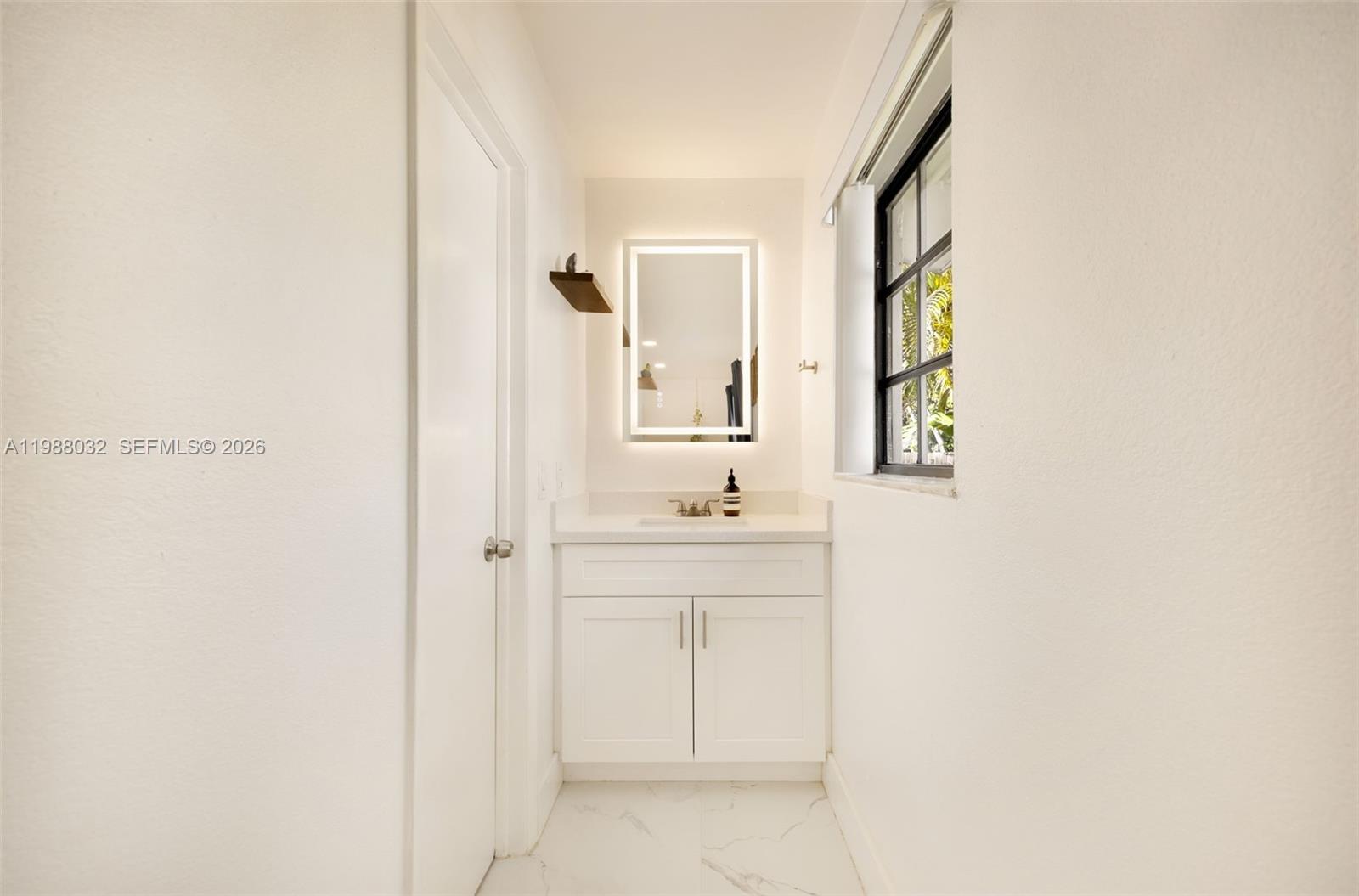 16341 SW 104th Ave Miami, FL 33157