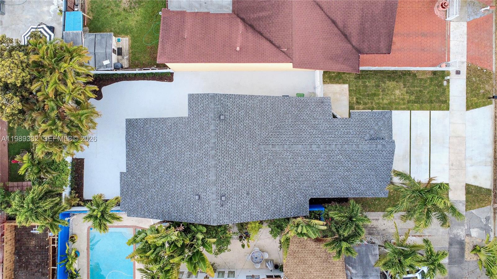 8961 SW 6th St Miami, FL 33174